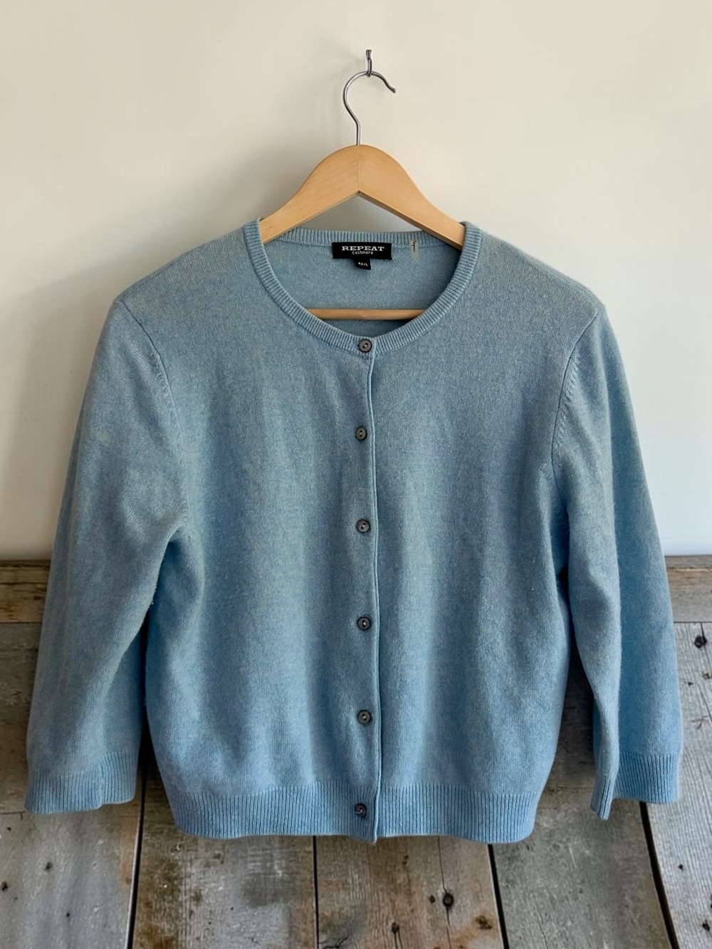 REPEAT 100% Cashmere Women’s Sz Large Blue Cropped Cardigan Sweater